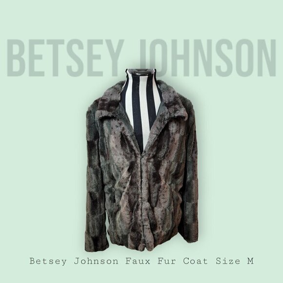 Betsey Johnson Faux Fur Coat - Size M - Soft and Fun - Picture 1 of 7
